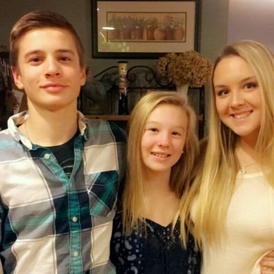 dorcam67's profile picture. Doreen Fuller Campbell