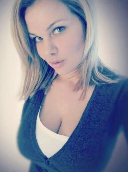 I am a hot🔥 lady. ❤️ I wish fierly amour. See my post and send me msg. 💬