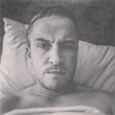 Former child star, now just working on my music and watching #readingfc - I took the pic above.. good, isn't it. Snapchat & Insta: jamesmurray55