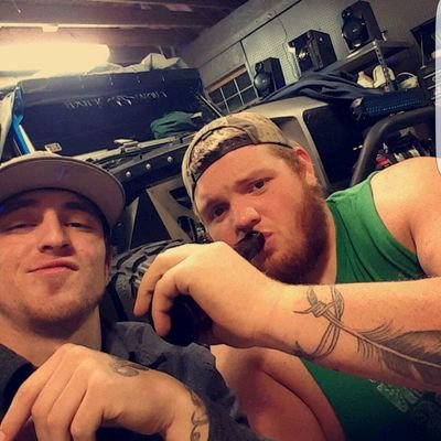 milfhunter300's profile picture. 