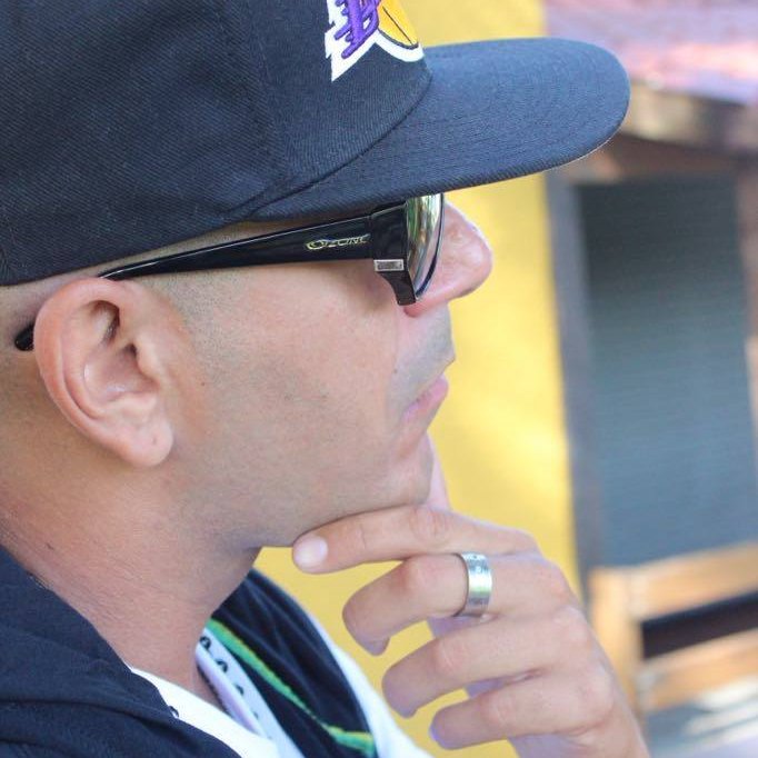 Abdel K. Yasin Santos conocido por su nombre artístico Mayor Madd Dogg Yasin o simplemente como El Mayor, es un rapero, músico y productor puertorriqueño.