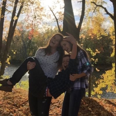 sierragunter_'s profile picture. 