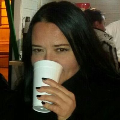 majafilipovic10's profile picture. Ne gledam ja čudno na stvari, nego stvari čudno gledaju na mene.