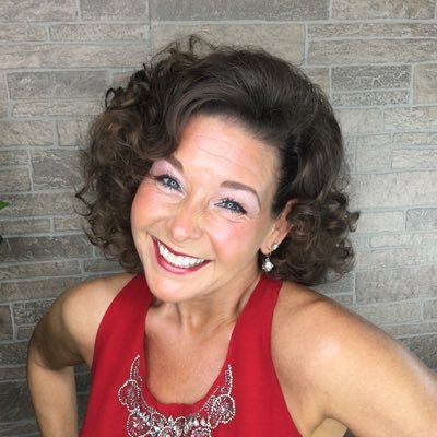Hey there! I'm known as The Mud Queen 👑! My passion is to help the world Discover the Dead Sea Difference!