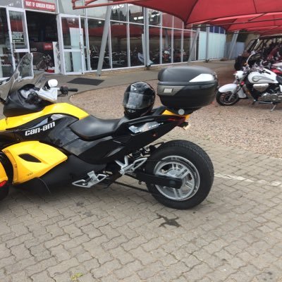 MO2C_26's profile picture. 