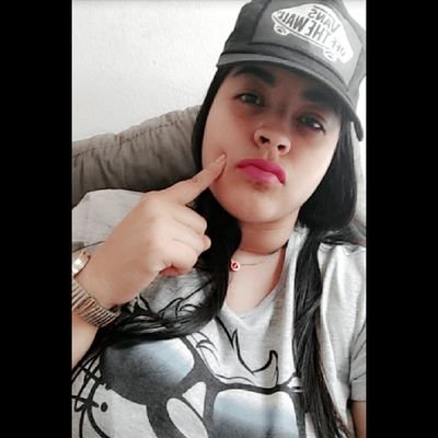 ✝ = ❤️
 
 👻 CaaahGutierrez .
