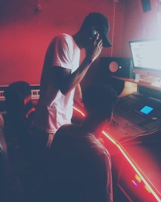 Artist 
very own $