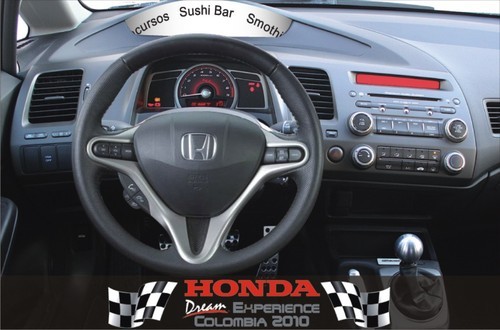 Experimente la emocion de manejar un Honda Civic y un Honda Fit !!!