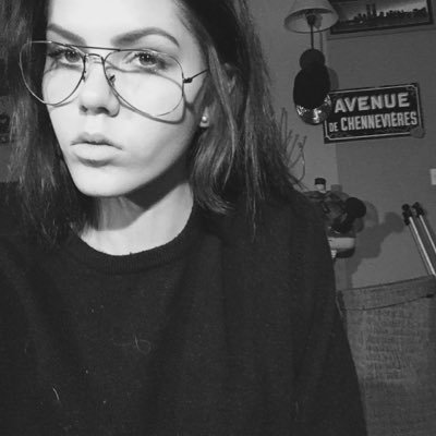 J'suis ton Mac en vif, je te prend ton biff ma biche.