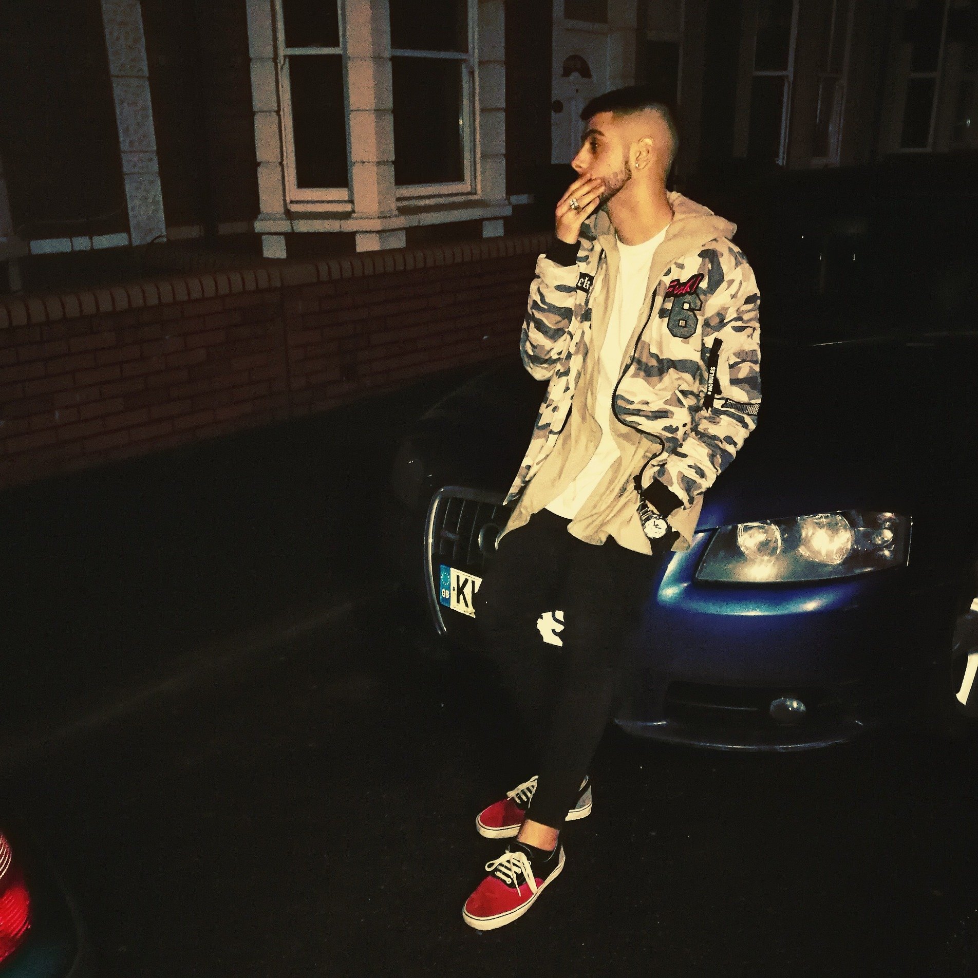 Nascido & Criado: Olaias/ Alto do Pina 📌
No music, no life. insta: bad.influence00
