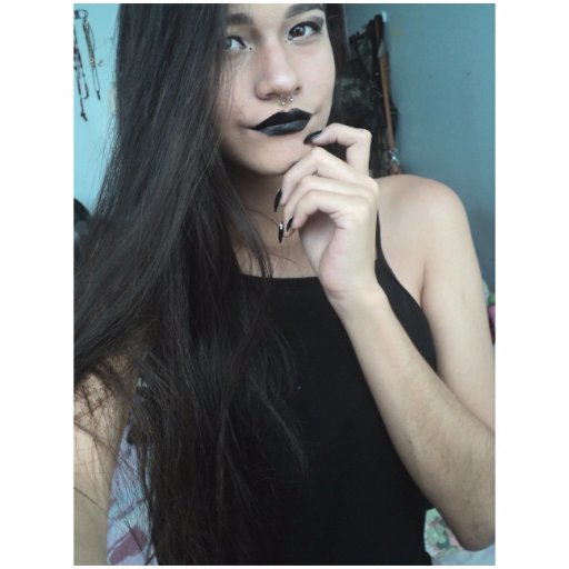 xDarkvibes's profile picture. We are art.