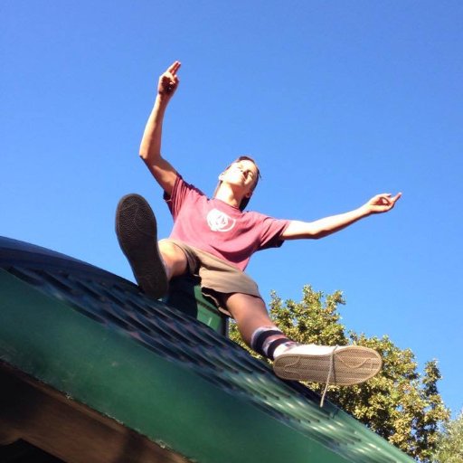 paul_zeegers's profile picture. Tarheels ⚫ Skating ⚫ Camping