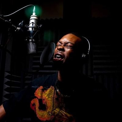 Rap Artist Reppin #TeamMemphisPimpin #WestMemphis I've worked with artist such as Gucci, Waka, Young Buck, Zaytoven DramaBoy & CoreyMo kitakaynenow@gmail.com