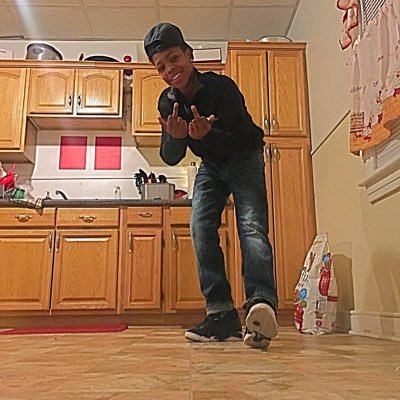 Resse689's profile picture. 