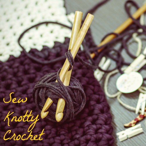 Knit & Crochet Addict / Hook & Needle Junkie / Hoarder of Yarn 。^‿^。
