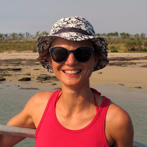 Coral eco-physiologist, Assistant Professor at the University of Amsterdam, @NWO Vidi Laureate, MacGillavry Fellow, #TEDx Speaker, @verenaschoepf.bsky.social