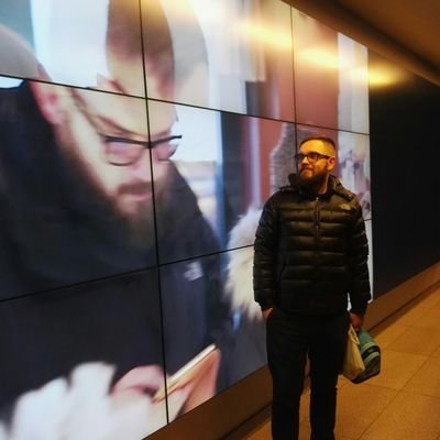 tomaszalbecki's profile picture. Copywriter