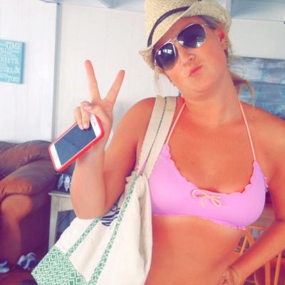 warea10's profile picture. Dunder Mifflin, this is Pam.