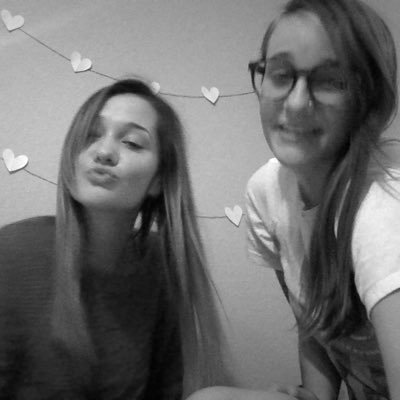 kytreehugger's profile picture. let's laugh and adventure together🌲Santa Cruz