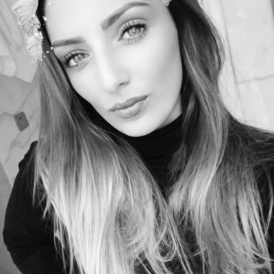 Anais ❣ Relève ta tête princessse, ta courrone va tomber Insta:yvanna_harrouche//Jewish girl