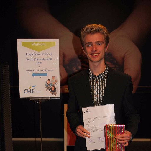 RichardG1995's profile picture. 