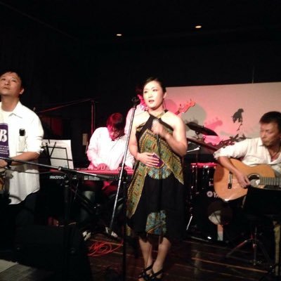 BunLaphroaige's profile picture. アル・シェア所属の声優・ナレーター。