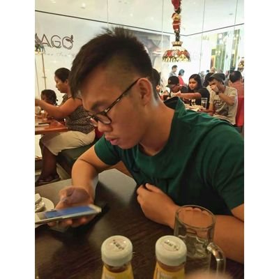 leeguanhing2600's profile picture. 