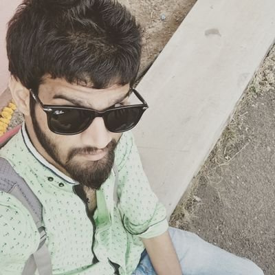 Dnt blackmail ua fast to ua present to grow up best future....😋😊