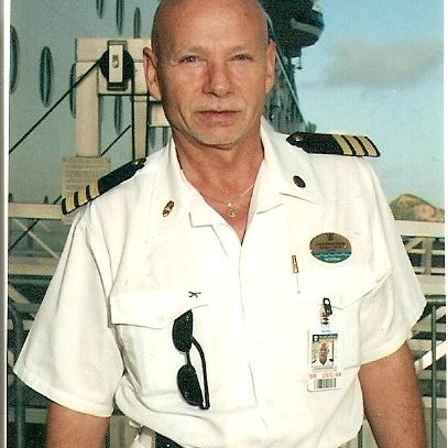 zlleotonar's profile picture. 