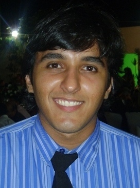 As vezes vencer é saber esperar,  Vargas.
Estudante de Medicina, aspirante ao conhecimento.