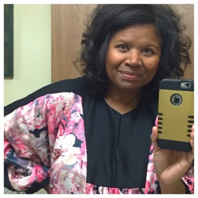 MaddyMazeStudio's profile picture. Crafty Wife & Mom