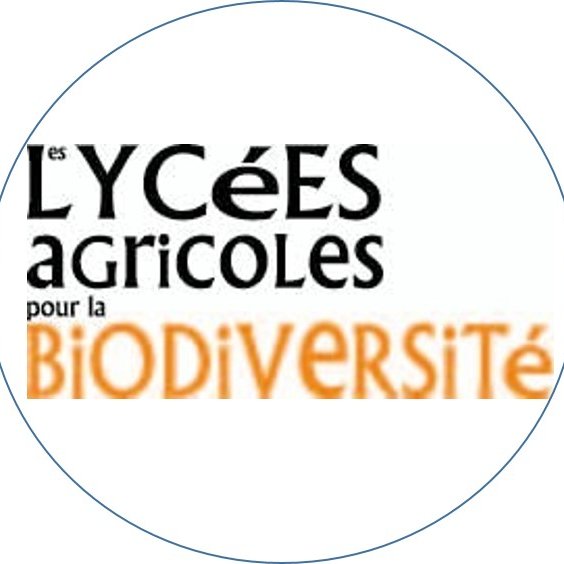 Agir pour la transition agroécologique : exploitations et formations. 
Biodiv = services/production et enjeux/territoires. 
Animation: Jean-Luc Toullec