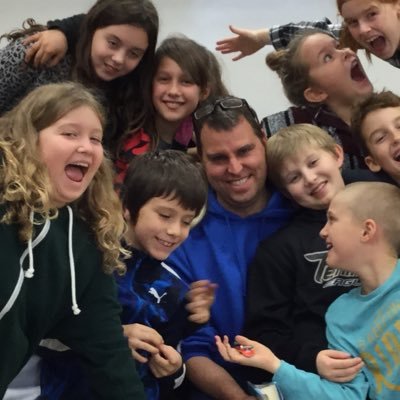 MakuchMatthew's profile picture. Dad to three, FI Intermediate Teacher 🇨🇦🇺🇦