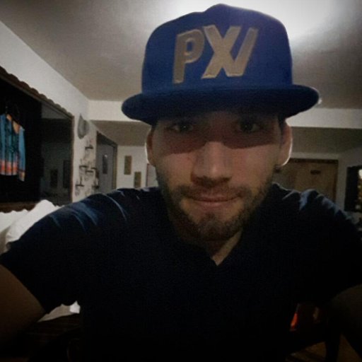 INTERISTA. Venezolano, estudiante de cualquier cosa.