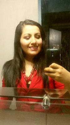 VacrAdela's profile picture. profesional en turismo;  amante de los animales cantante afisionada