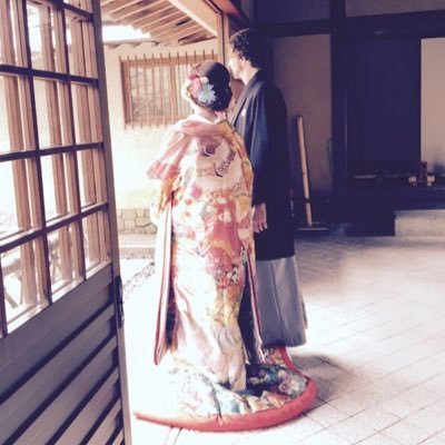 miomeowmio's profile picture. QLDER FROM TOKYO