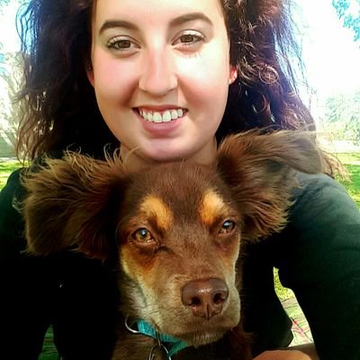 em_ily95's profile picture. 