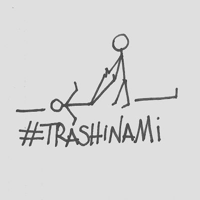 Trashinami_'s profile picture. Il bello del brutto, il trash del trash: è nato Trashinami, il blog che migliorerà il vostro cazzeggio sul Ueb. Non fate i timidi e lasciatevi TRASHinare!