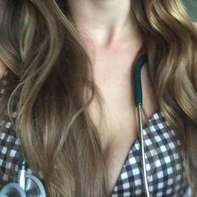 StethoNope's profile picture. OMS1 📚 drowning in textbooks & FL sunshine ☀️