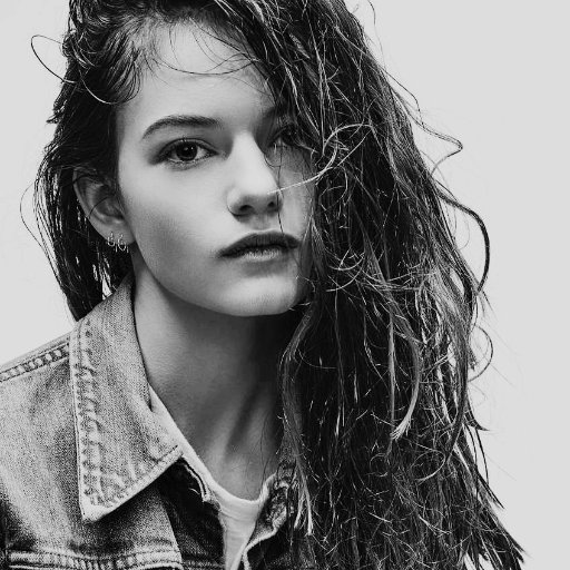 @MackenzieFoy is an actress & model. Go to https://t.co/AB9d6e5kKK to see her upcoming projects!