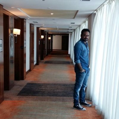 velayuthamrossi's profile picture. 