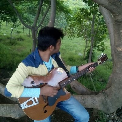 Crazy#Cute#Caring =C3
Loving~Learner~Lavish=L3
but Thoda KamiNa...