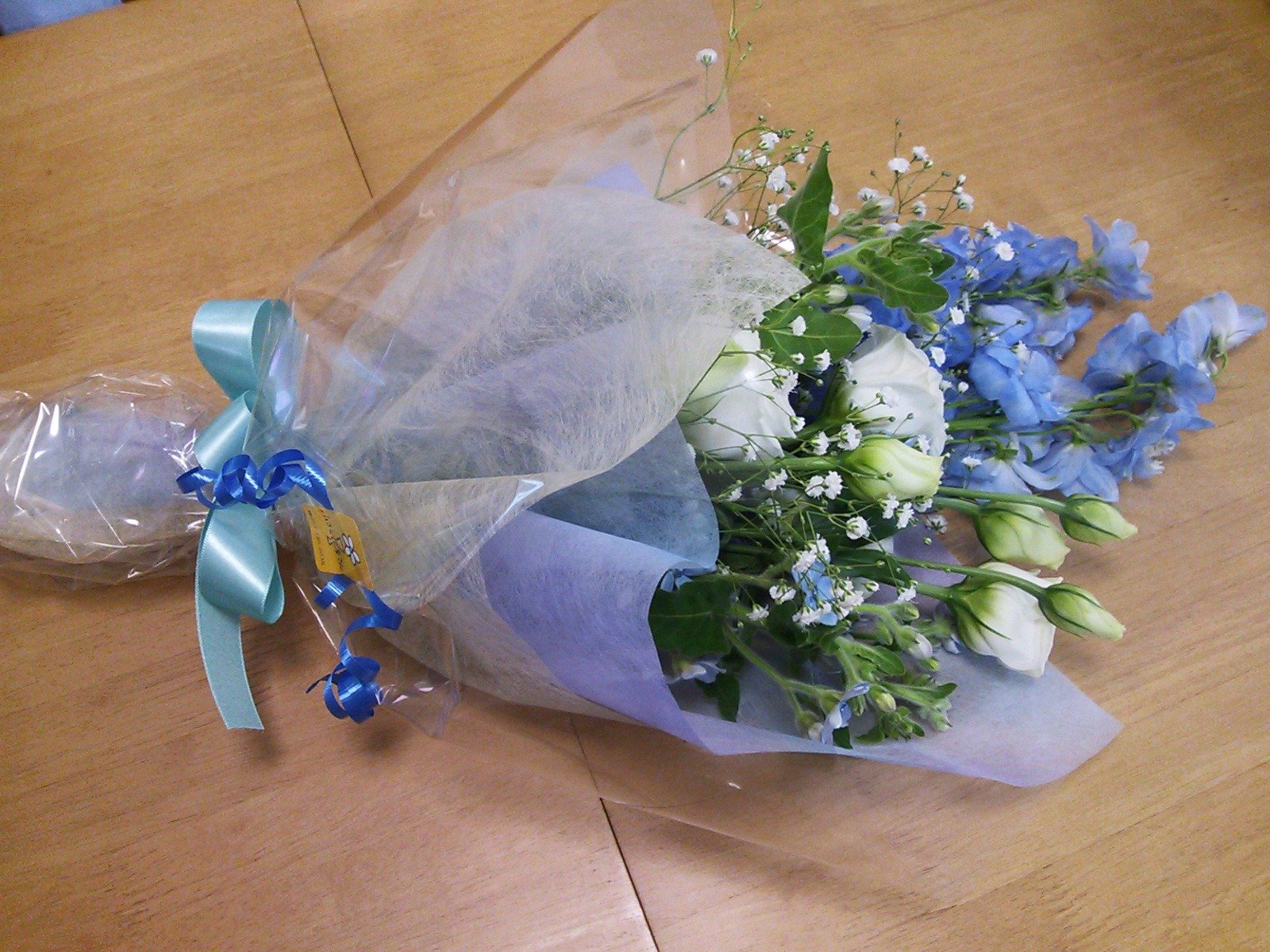 na_tsu9876's profile picture. 今更ながらまた漫画にハマりました。
少女漫画が大好きです❤
吹奏楽🩷マーチング推し★バンプ好きです。主婦してます。