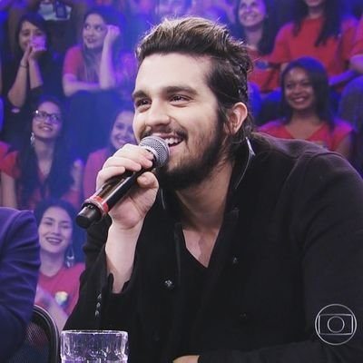 É mais forte do que eu. Esse amor aqui dentro, essa chama está acesa a mais tempo do que eu posso imaginar. ❤
@efeitobruna ❤