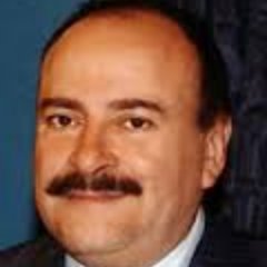Orgulloso papá d Lucas,Director Escuela Sociología y Postgrados Ciencia Política y Filosofía U Mayor. Amo el football,cine arte,literatura. Soy PPD y del Colo