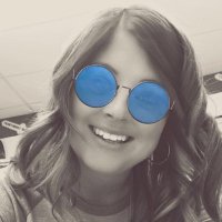 Danielle Moeller (@danihollenbeck) 's Twitter Profile
