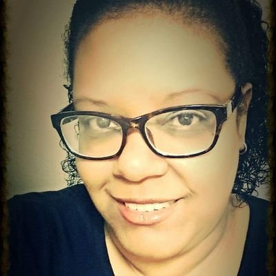 vmaymi's profile picture. 