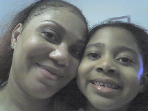 angelareadus's profile picture. 