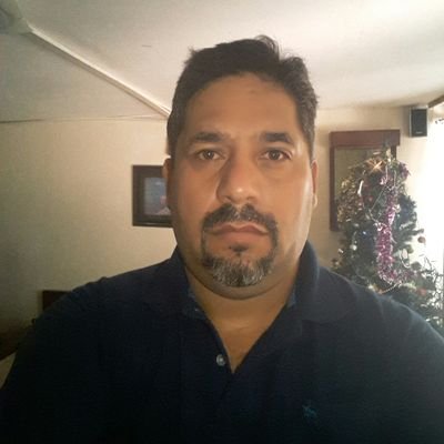 jorgelealv's profile picture. Tengo 41 años, tengo 2 hijas, 1 hijo y Colocolino de Corazón y completamente enamorado de la mujer mas linda de este mundo, digo lo que pienso y siento asi noma