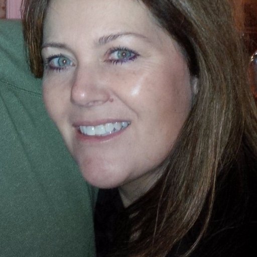 Proud mom; Awake. Opinions are my own #freedom. Outdoor enthusiast, health and wellness :)